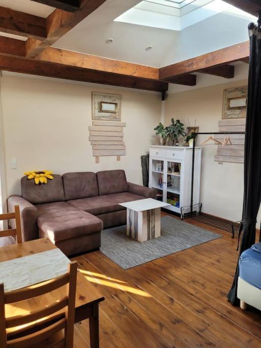 Apartment Wunderschoenes Obergeschoss In Bahnhofsnaehe Cottbus